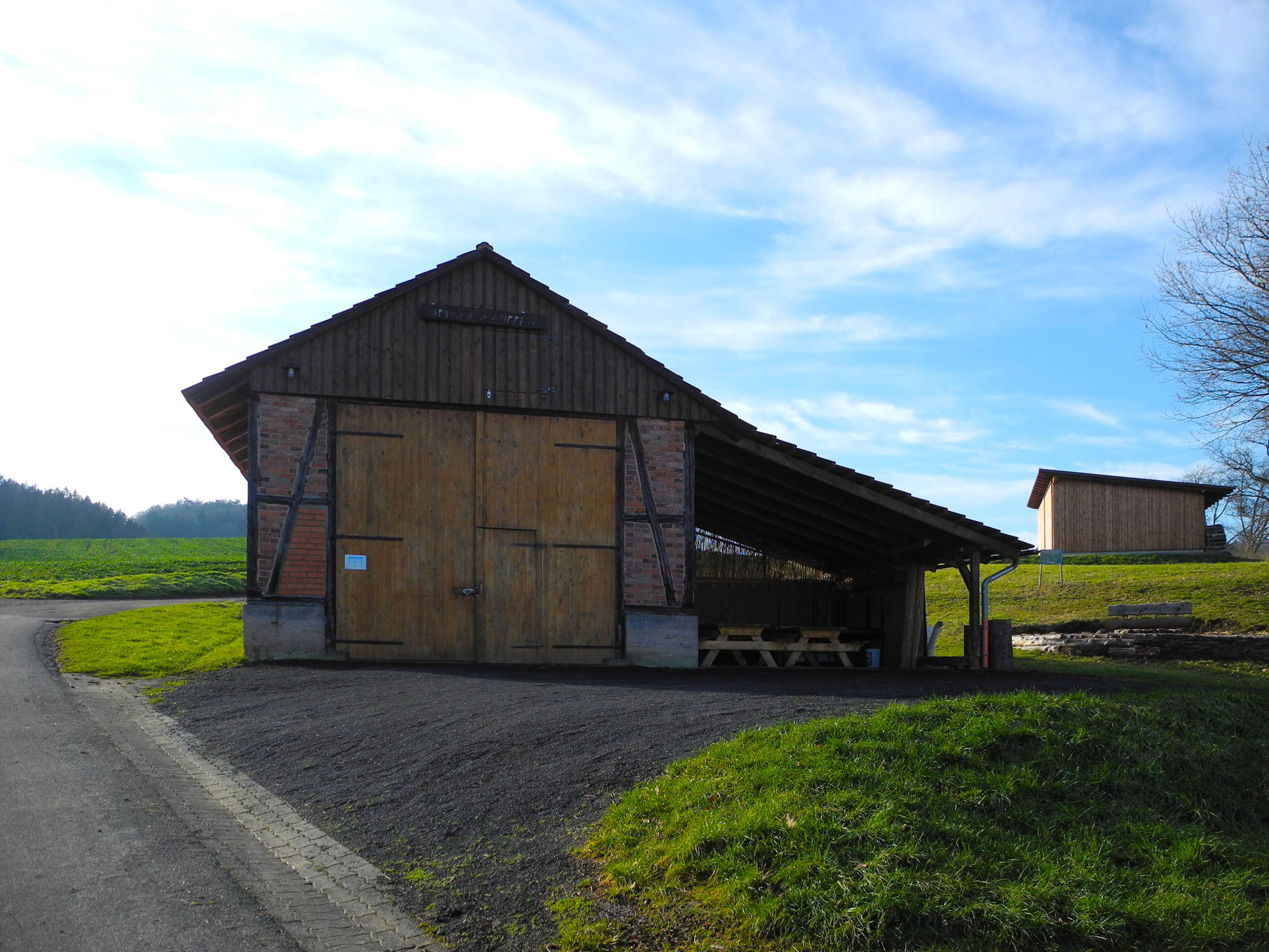 Außenansicht Dreschschuppen Metzebach